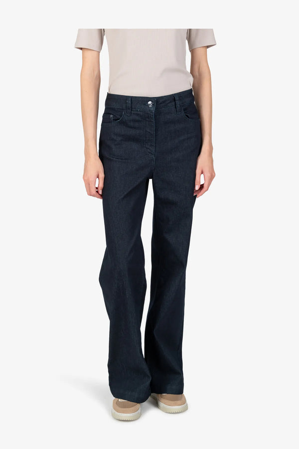 Jeans mit geradem Bein 05