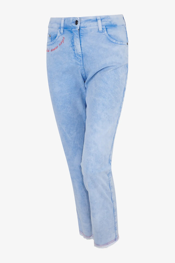 Jeans mit geradem Bein 01