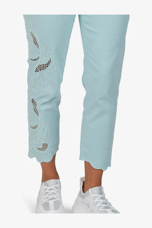 Jeans mit geradem Bein 06