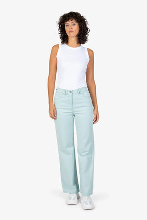 Jeans mit weitem Bein 02