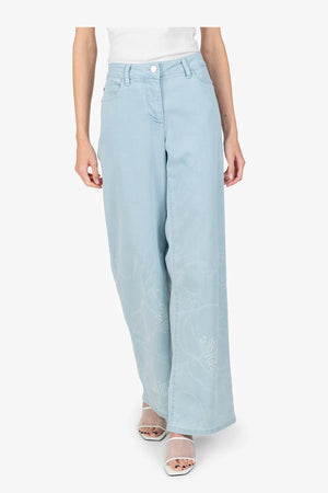 Jeans mit geradem Bein 05