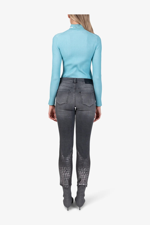 Jeans mit Kroko-Metallic-Transfer 05