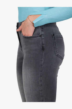 Jeans mit Kroko-Metallic-Transfer 06