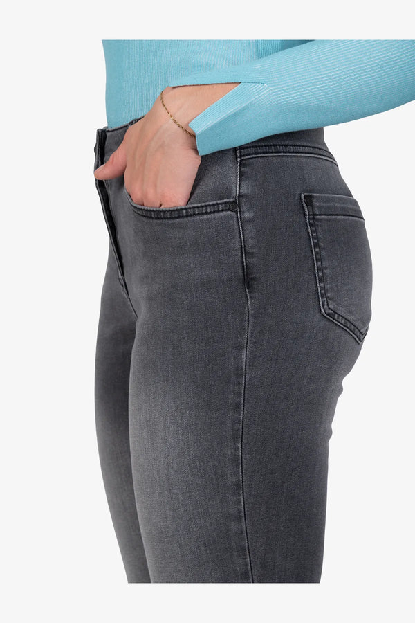 Jeans mit Kroko-Metallic-Transfer 06