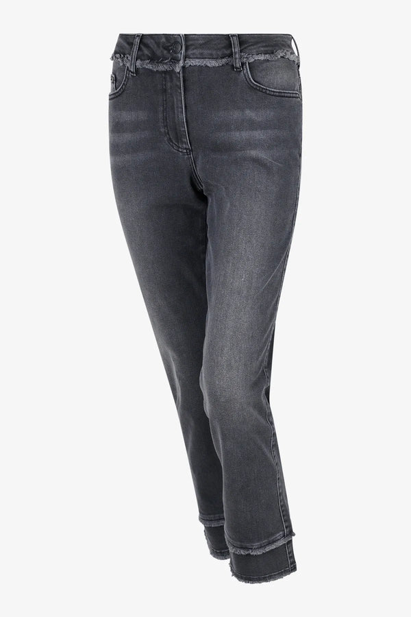 Straight-Leg-Jeans mit Fransenkanten 01