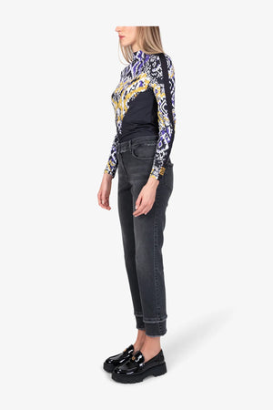 Straight-Leg-Jeans mit Fransenkanten 04