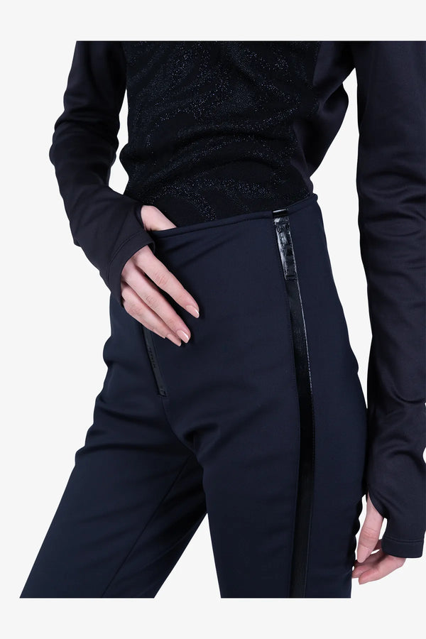 Softshell-Hose mit angeschnittenem Bund 07