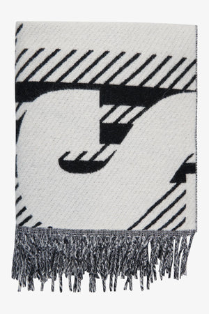 Schal aus hochwertiger Wollmischung 02