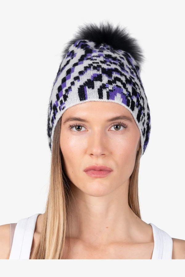 Ikat-Strickmütze mit Echtfell-Bommel 03