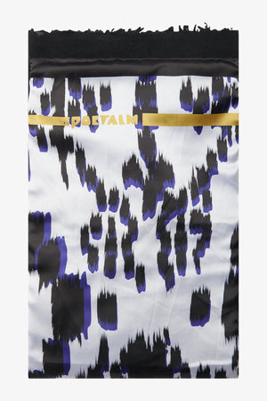 Tuch mit Ikat-Dessin 02