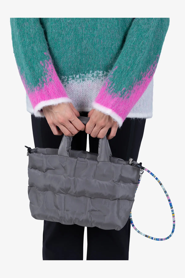 Micro-Totebag mit Sportalm-Prägung 05