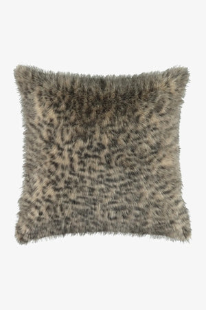 Kuscheliges Kissen im Leo-Look 01