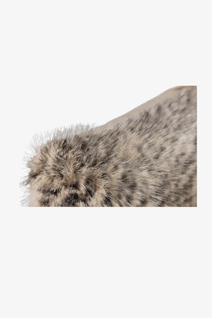 Kuscheliges Kissen im Leo-Look 06